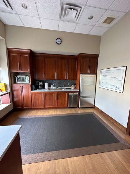 More Photos Of 700 School St, Pawtucket Research And Development For Sale