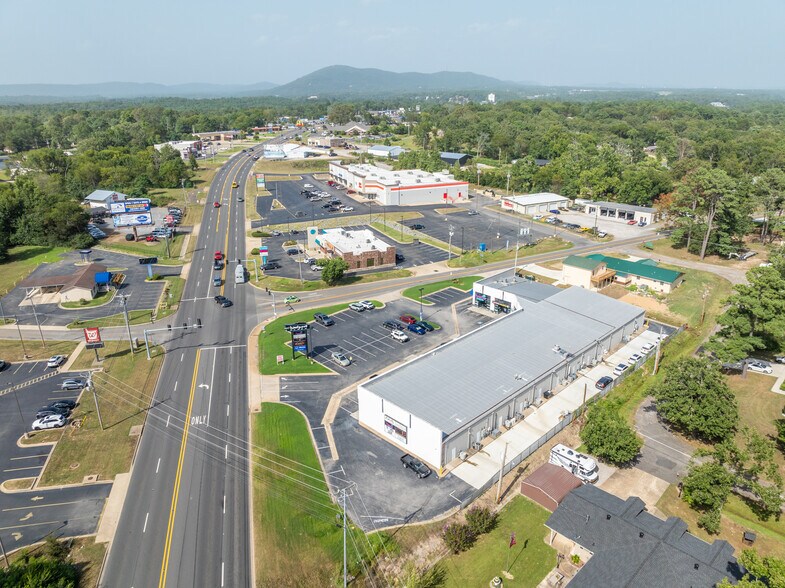 More Photos Of 1803 Airport Rd, Hot Springs General Retail For Lease