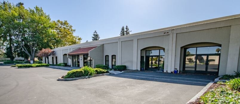 More Photos Of 2065 Martin Ave, Santa Clara Unknown For Lease