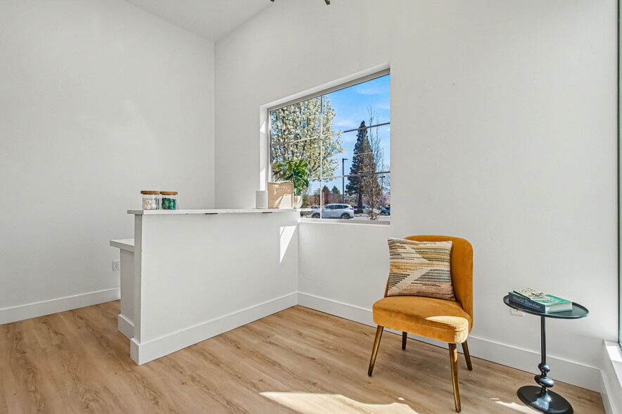 More Photos Of 3140 W Belltower Dr, Meridian Office For Lease