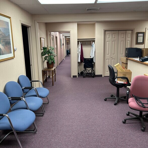 More Photos Of 155 Maple St, Springfield Medical For Sale