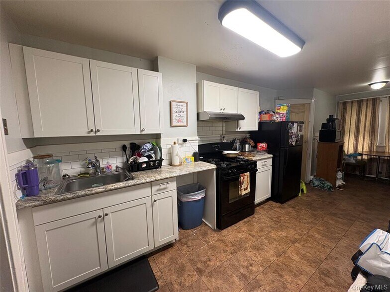 More Photos Of 287 Mrytle Ave, Albany Apartments For Sale