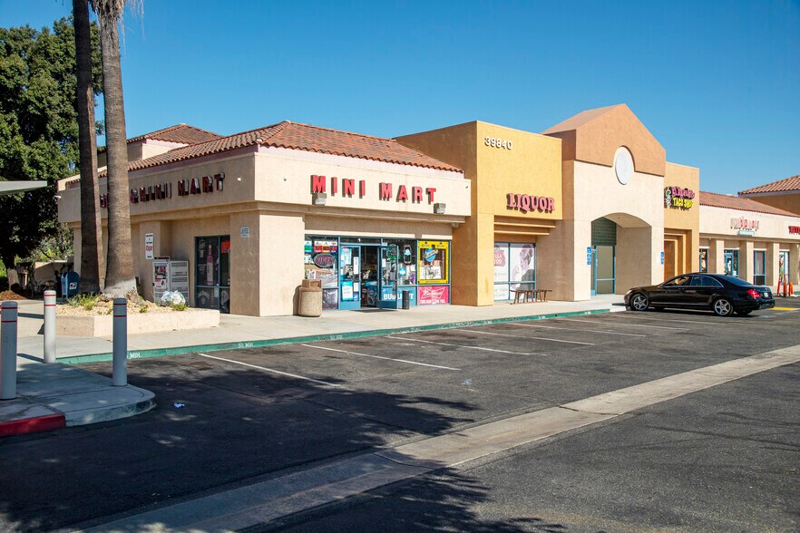 More Photos Of 39840-39872 Los Alamos Rd, Murrieta Unknown For Lease
