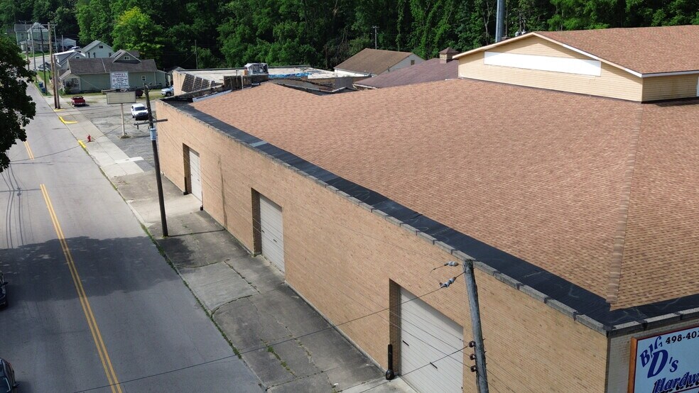 More Photos Of 221 S Walnut Ave, Sidney Warehouse For Sale