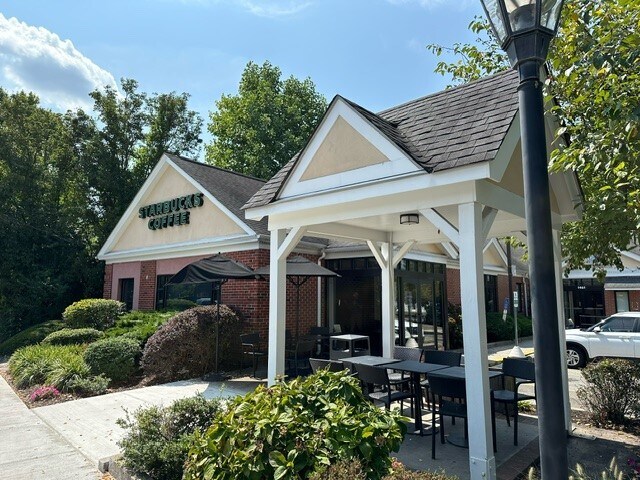 More Photos Of 1459 Bethlehem Pike, Flourtown Restaurant For Lease