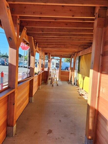More Photos Of 19648-19652 Mission Blvd, Hayward Restaurant For Sale