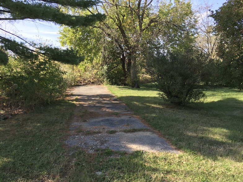 More Photos Of 2555 E New York St, Aurora Land For Sale