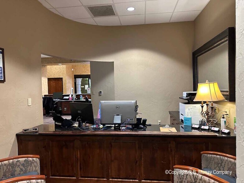 More Photos Of 3250 S Delaware Ave, Springfield Medical For Sale