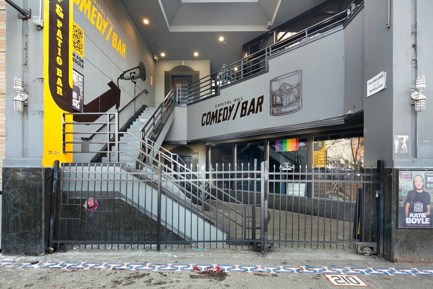 Primary Photo Of 206 Broadway Ave E, Seattle Storefront Retail Office For Lease