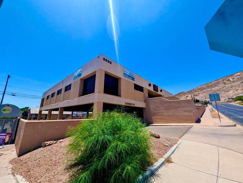More Photos Of 2022 Murchison Dr, El Paso Medical For Sale