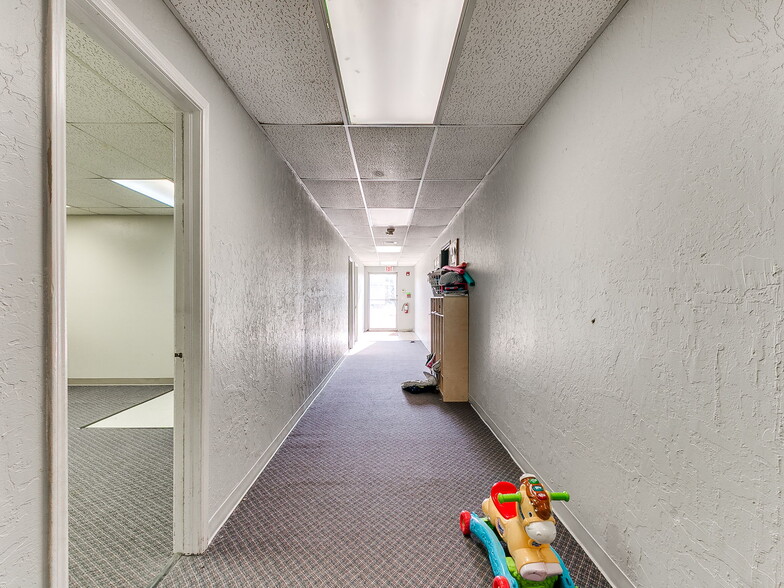 More Photos Of 809 SW 4th St, Moore Religious Facility For Sale