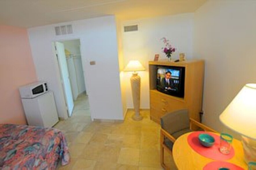 More Photos Of 3400 Atlantic Ave, Wildwood Hotel For Sale