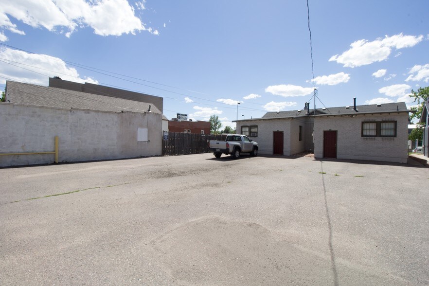 More Photos Of 2364 S Broadway, Denver Office Residential For Lease