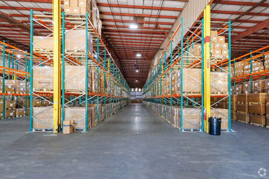 More Photos Of 119 Anderson Ct, Dothan Warehouse For Lease