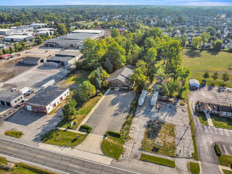 More Photos Of 435 Sumpter rd, Belleville Hospital For Sale