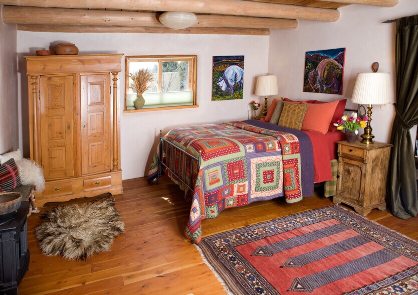 More Photos Of 613 Callejon Rd, Taos Hospitality For Sale