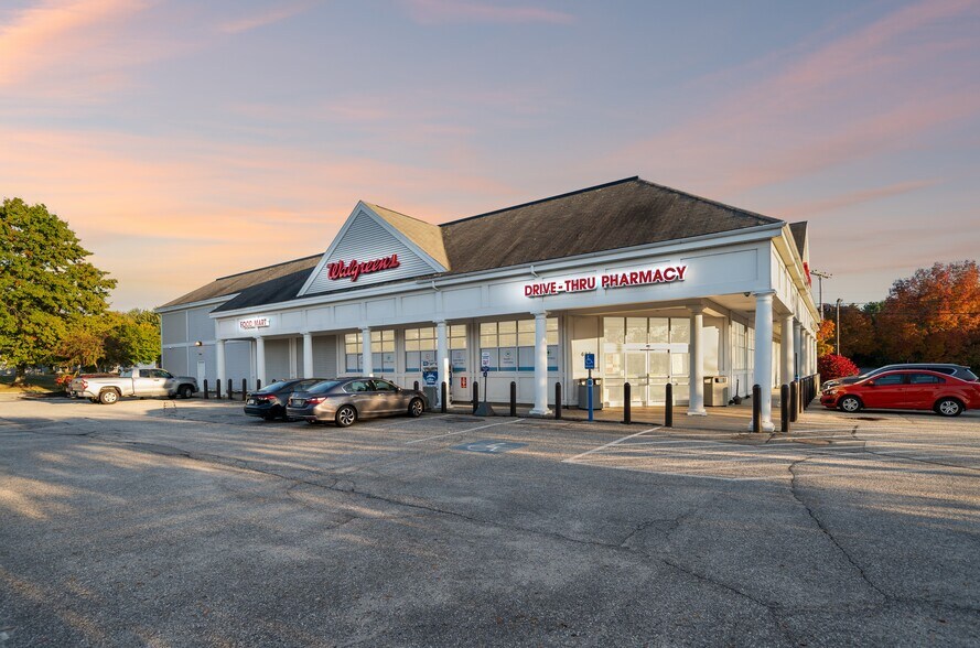 Primary Photo Of 698 Minot Ave, Auburn Drugstore For Sale