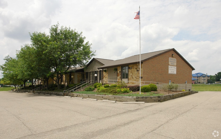 Primary Photo Of 43 N Plaza Blvd, Chillicothe Office For Lease