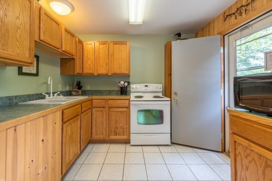 More Photos Of 24519 Fairwood Ln, Nevis Hotel For Sale