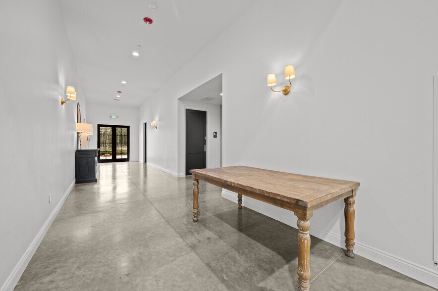 More Photos Of 6644 TX-61, Anahuac Theater Concert Hall For Sale