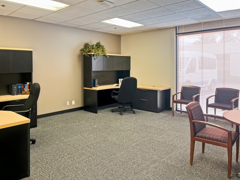 More Photos Of 131 Stony Cir, Santa Rosa Coworking Space