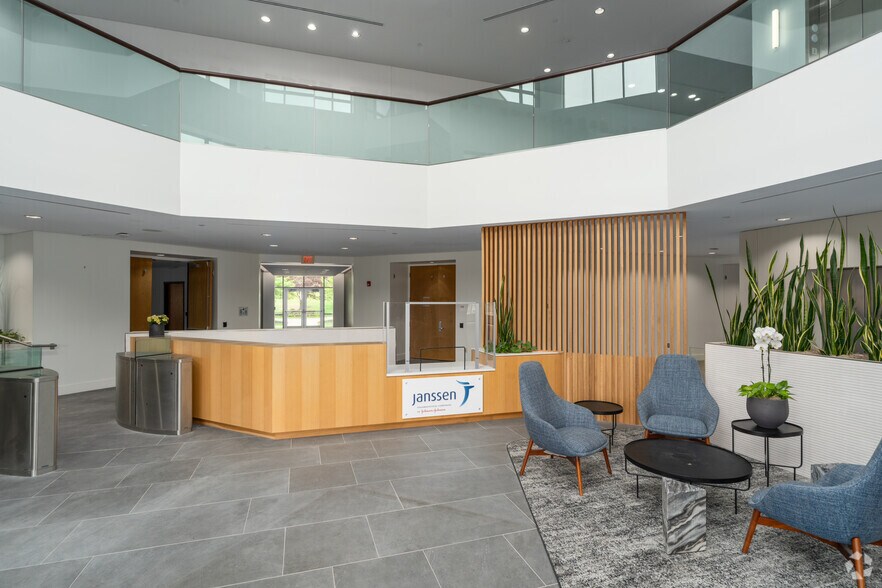 More Photos Of 955 Chesterbrook Blvd, Chesterbrook Unknown For Lease