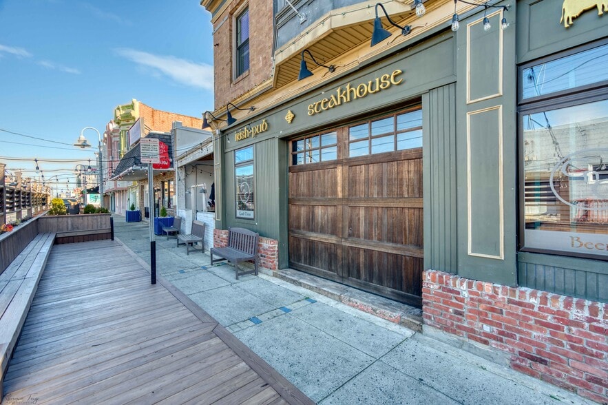 More Photos Of 3817 Pacific Ave, Wildwood Restaurant For Sale