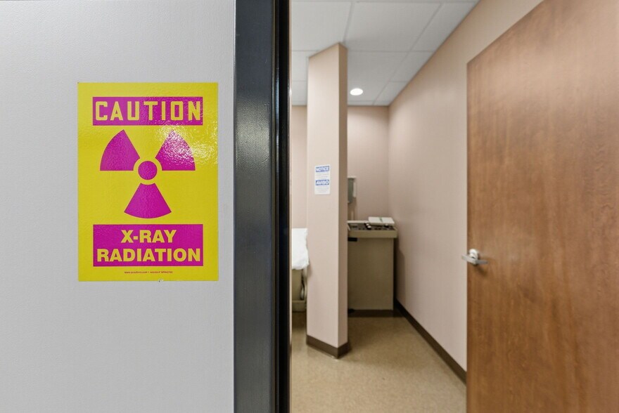 More Photos Of 142 Hampton Ct, Commerce Rehabilitation Center For Sale