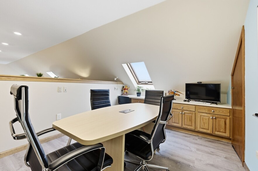 More Photos Of 200 Center St, Ludlow Medical For Sale