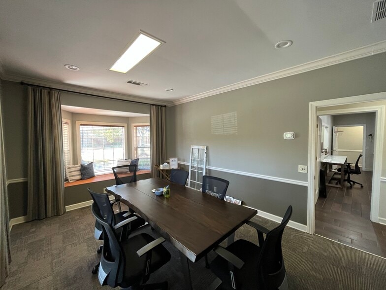 More Photos Of 850 Kennesaw Ave NW, Marietta Medical For Lease