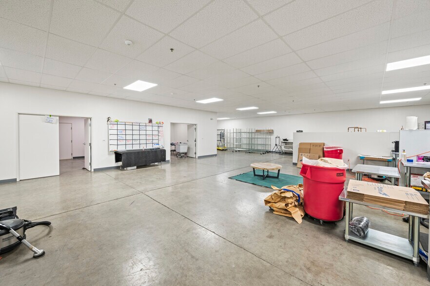 More Photos Of 945 Spice Islands Dr, Sparks Warehouse For Lease