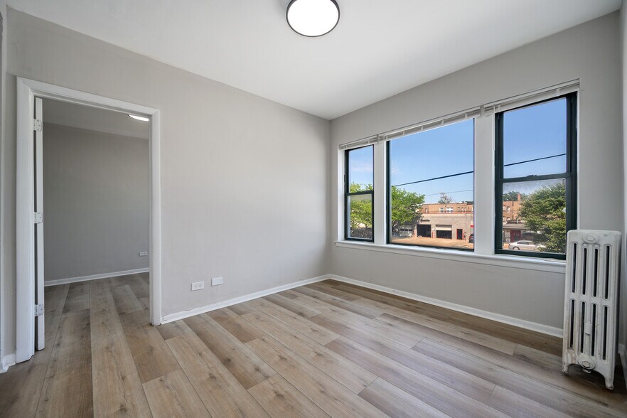 More Photos Of 1210 W 83rd St, Chicago Apartments For Sale