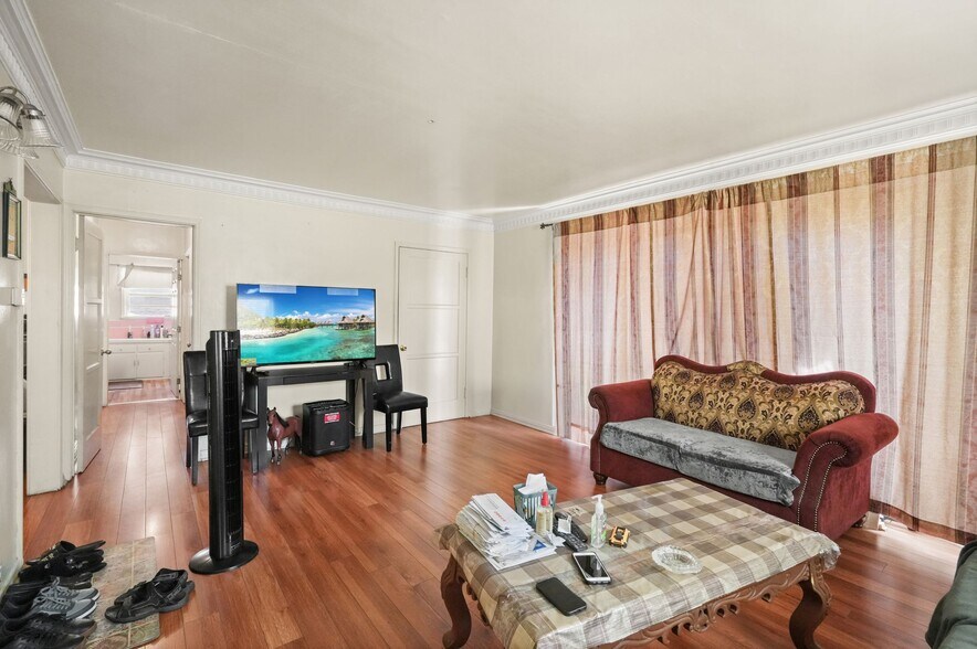 More Photos Of 1200-1210 N Kenmore Ave, Los Angeles Apartments For Sale