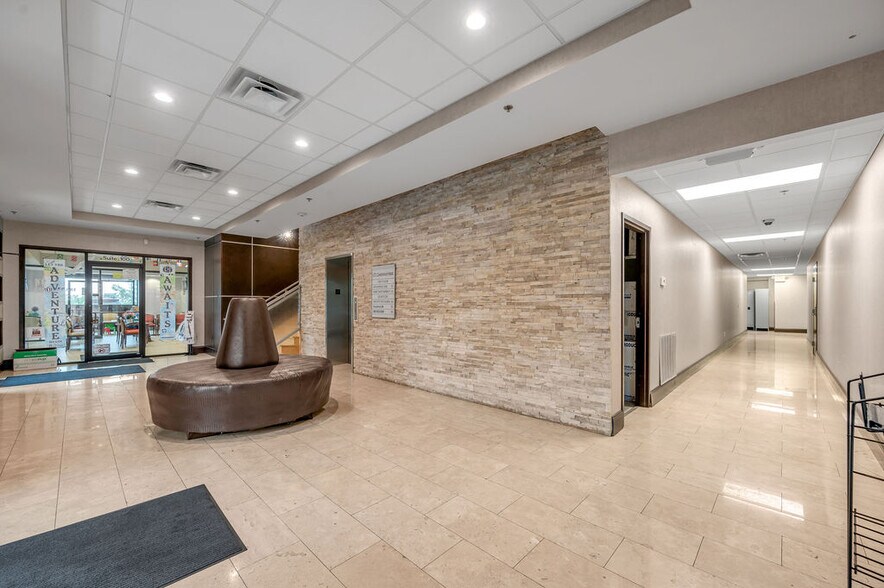 More Photos Of 1502 Oxford Dr, Georgetown Medical For Lease