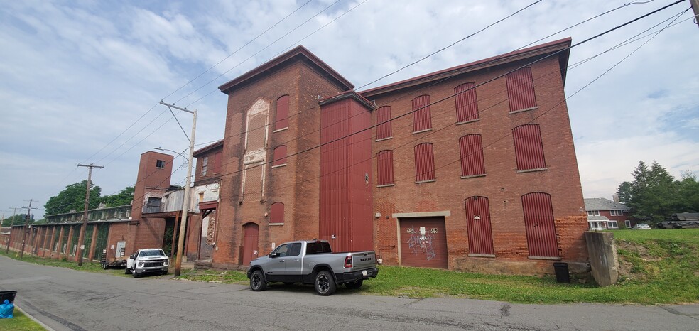 Primary Photo Of 411 N River St, Wilkes Barre Warehouse For Lease