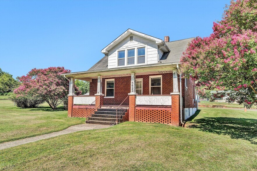 More Photos Of 5422 Franklin Rd SW, Roanoke Office For Sale