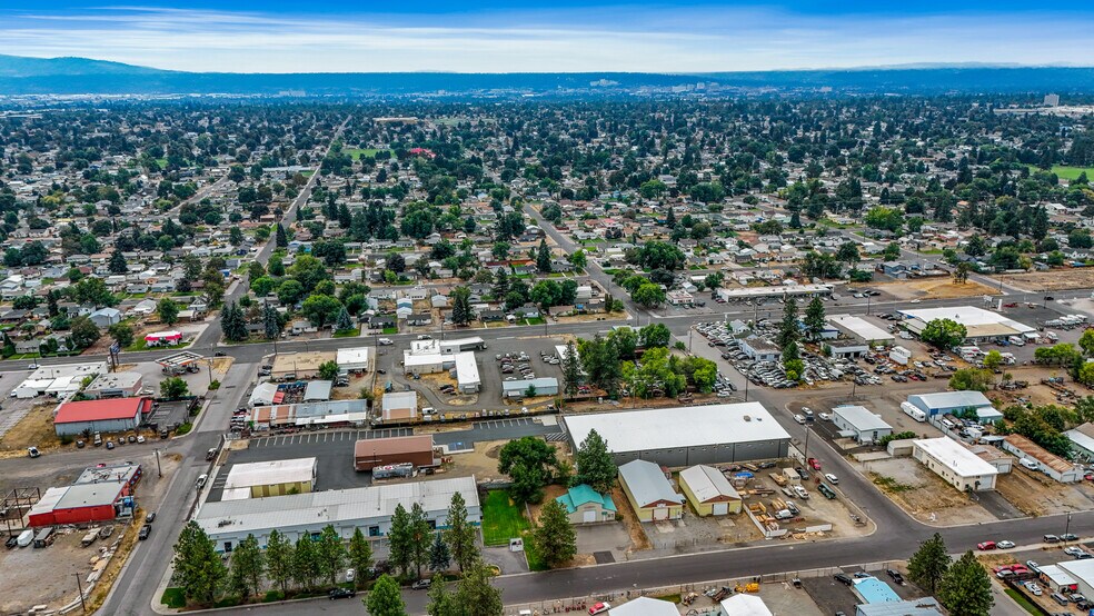 More Photos Of 6401 Pittsburg St, Spokane Warehouse For Lease