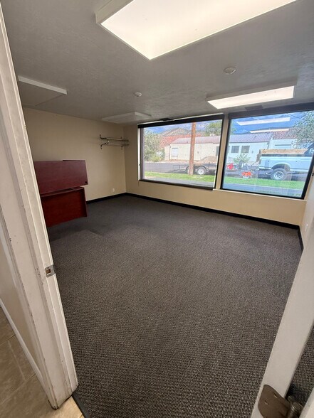 More Photos Of 477 N 100 W, Cedar City Industrial For Lease