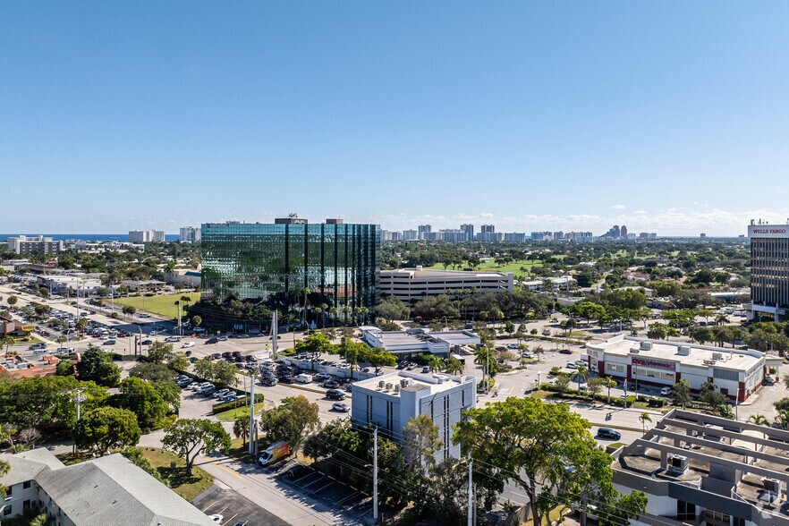 More Photos Of 2161 E Commercial Blvd, Fort Lauderdale Medical For Lease
