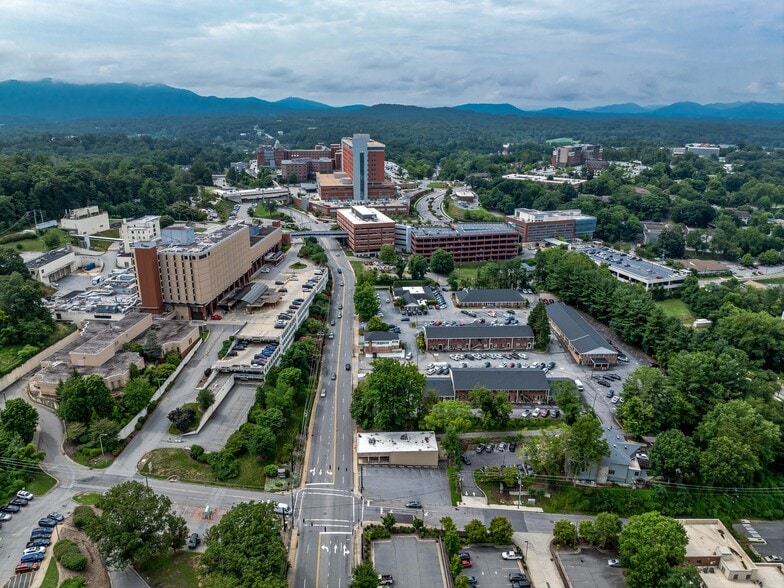 More Photos Of 373 Biltmore Ave, Asheville Medical For Lease