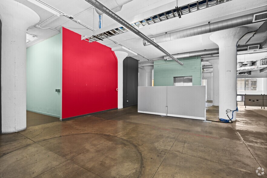 More Photos Of 283 4th St, Oakland Loft Creative Space For Sale