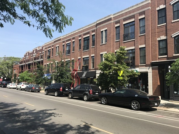 More Photos Of 2142-2144 W Roscoe St, Chicago Storefront Retail Residential For Lease