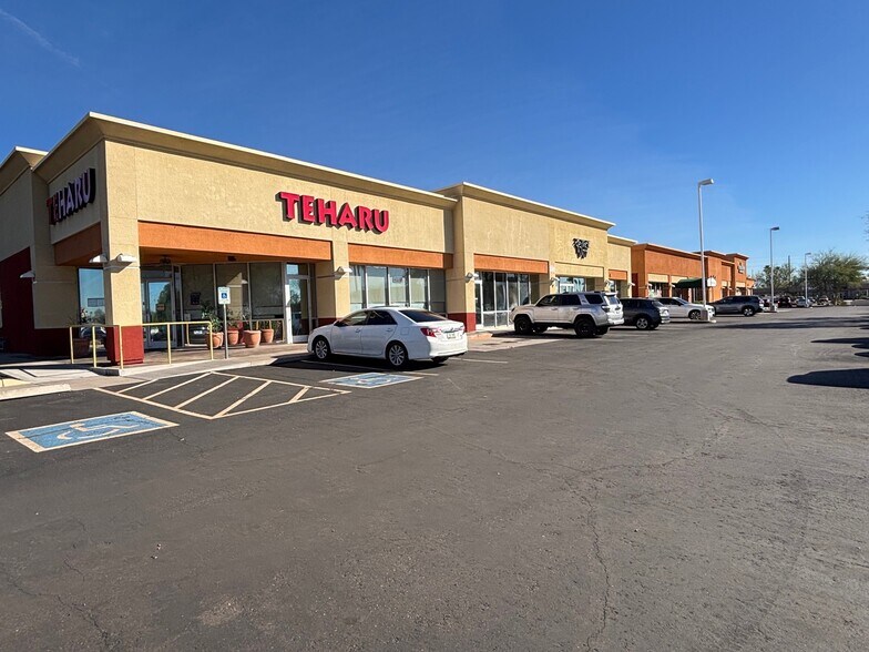 More Photos Of 6638-6640 E Superstition Springs Blvd, Mesa Unknown For Lease