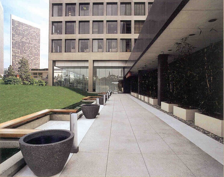 More Photos Of 1901 Avenue of the Stars, Los Angeles Office For Lease