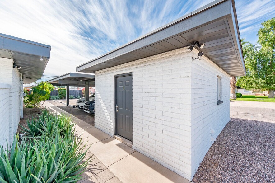 More Photos Of 3338 N 67th St, Scottsdale Multifamily For Sale