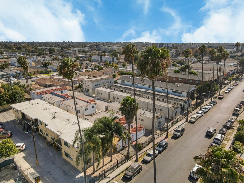 More Photos Of 520 W 82nd St, Los Angeles Apartments For Sale