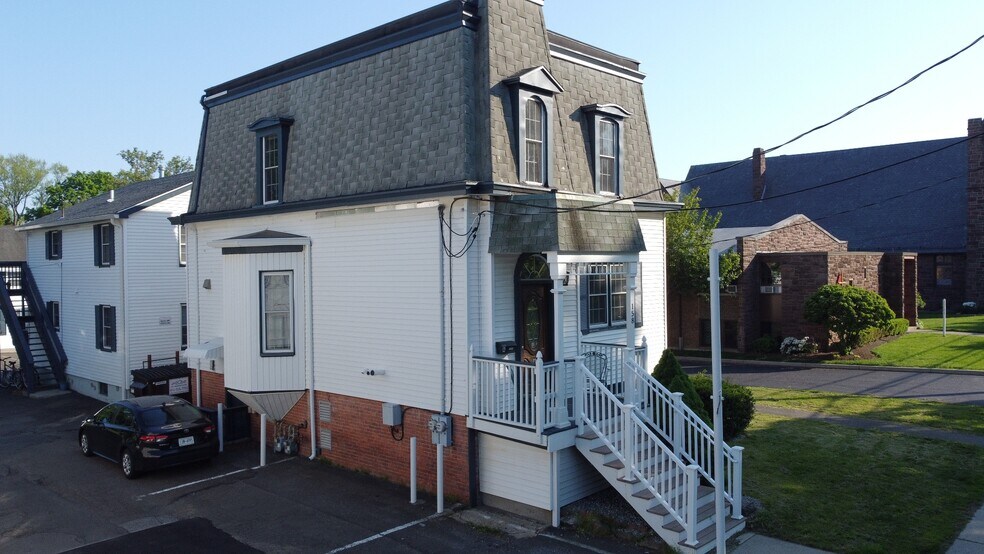 Primary Photo Of 158 Broad St, Milford Apartments For Sale