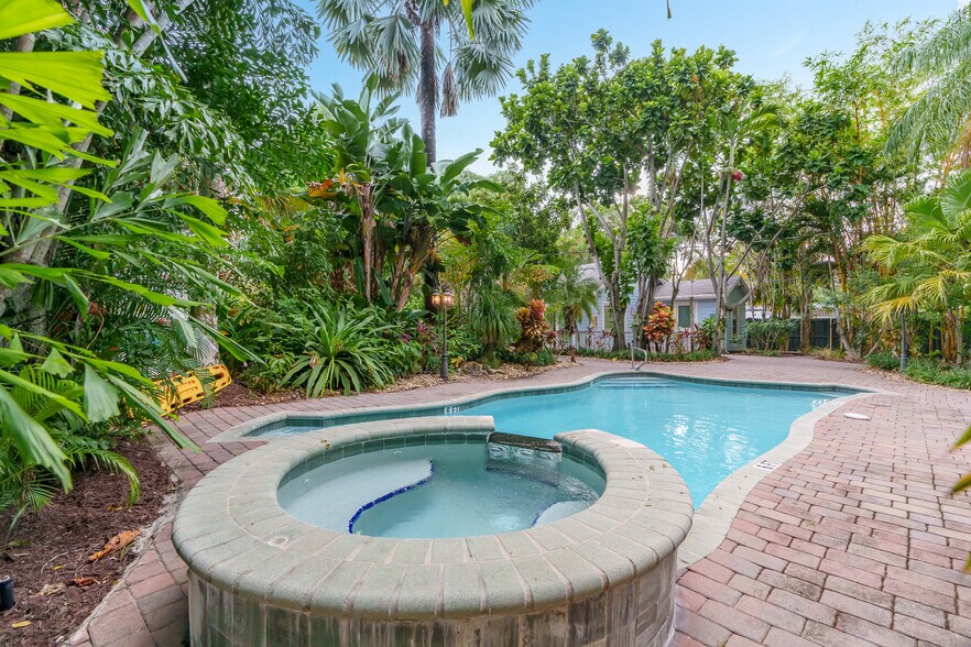 More Photos Of 1115 Tequesta St, Fort Lauderdale Specialty For Sale