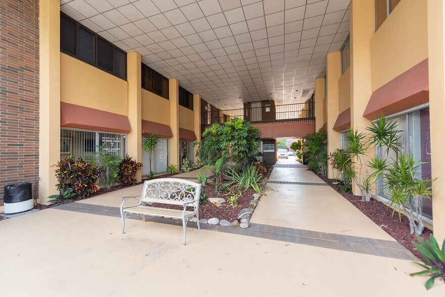 More Photos Of 1395 N Courtenay Pky, Merritt Island Medical For Sale