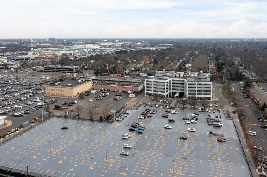 More Photos Of 1 Old Country Rd, Carle Place Office For Lease